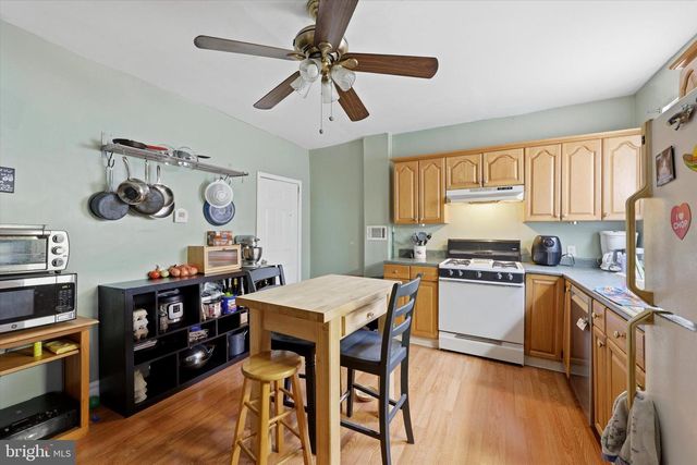 2442 E GORDON ST, Philadelphia, PA 19125