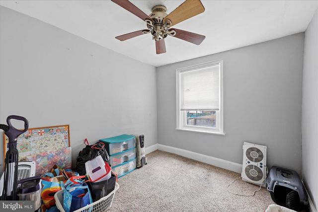 2442 E GORDON ST, Philadelphia, PA 19125