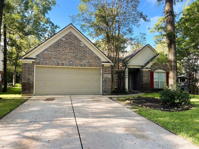 107 S Village Knoll Circle, The Woodlands, TX 77381