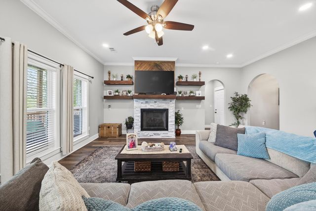 1590 Alamosa Drive, Cabot, AR 72023