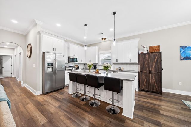 1590 Alamosa Drive, Cabot, AR 72023