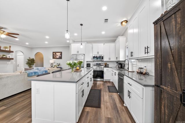 1590 Alamosa Drive, Cabot, AR 72023