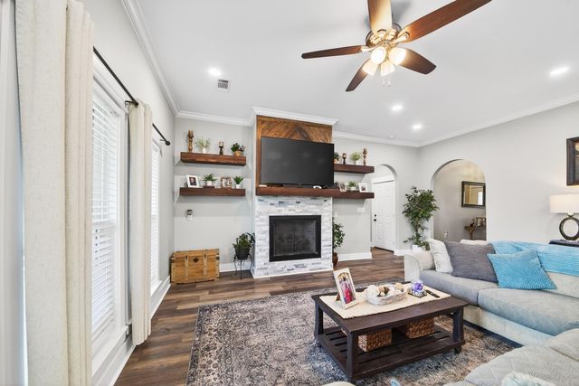 1590 Alamosa Drive, Cabot, AR 72023