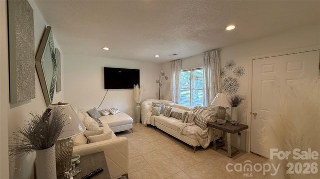 172 Parkland Drive, Forest City, NC 28043