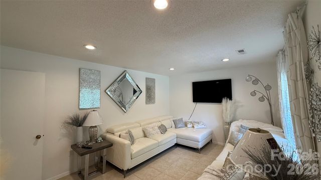 172 Parkland Drive, Forest City, NC 28043