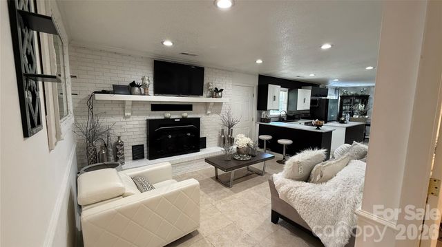 172 Parkland Drive, Forest City, NC 28043