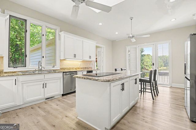 1126 Wedgefield Drive, Marietta, GA 30064
