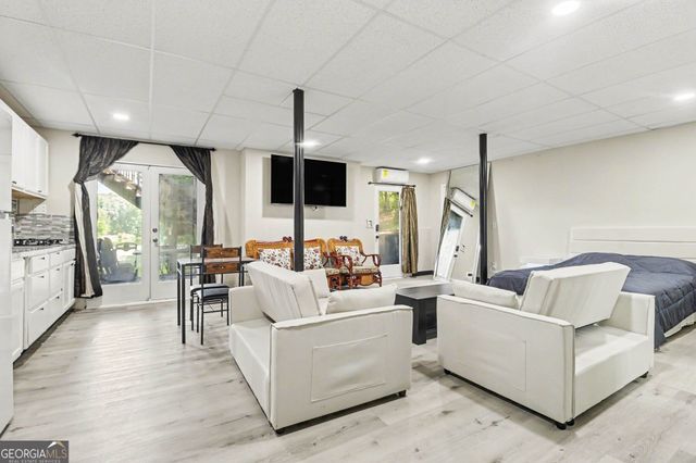 1126 Wedgefield Drive, Marietta, GA 30064