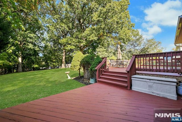 106 Pascack Avenue, Emerson, NJ 07630