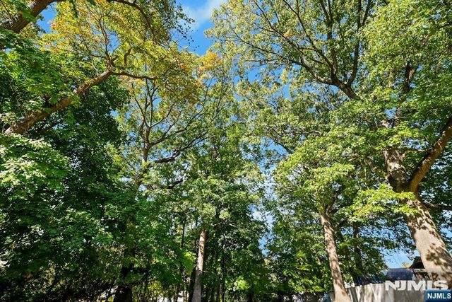 106 Pascack Avenue, Emerson, NJ 07630