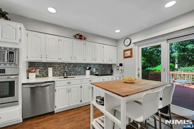 106 Pascack Avenue, Emerson, NJ 07630