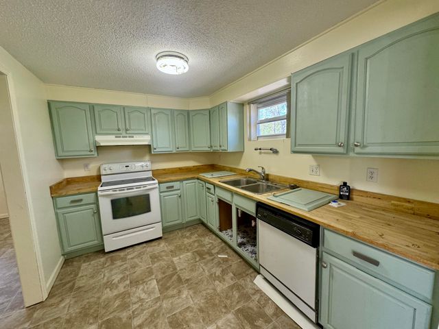 3 Walker Avenue, Fort Oglethorpe, GA 30742