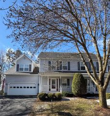 27 Lavoie Drive # 27, Essex Junction, VT 05452