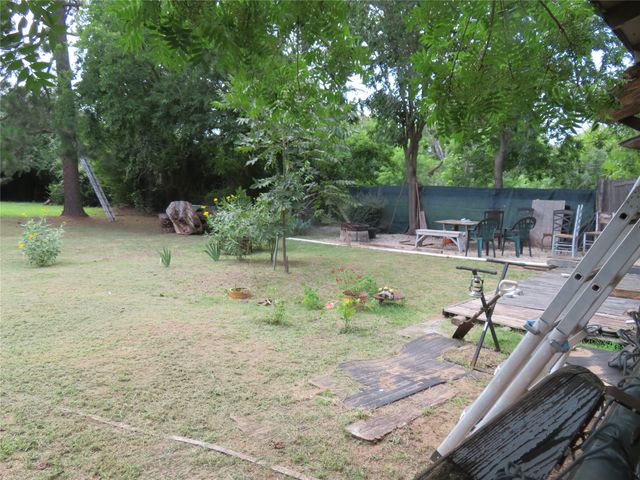 1206 Johnson Street, Denton, TX 76205