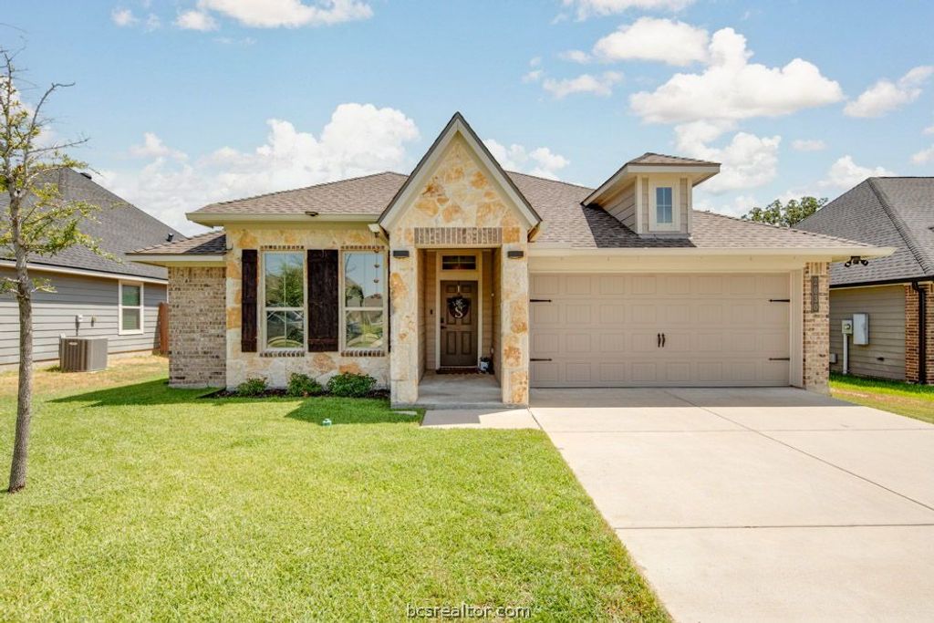 2030 Dumfries Drive, Bryan, TX 77807 — exterior