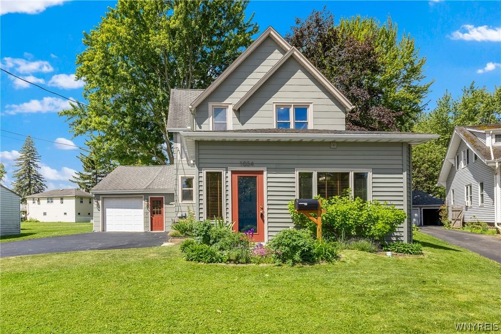 1034 Niagara Falls Boulevard, North Tonawanda, NY 14120