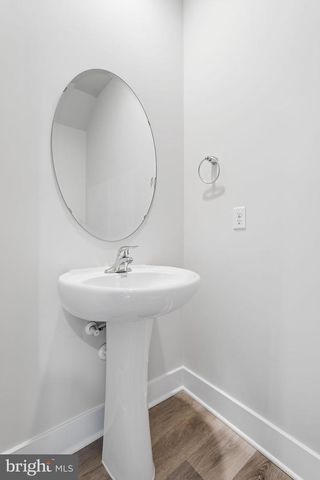 100 POMO LN, Winchester, VA 22602