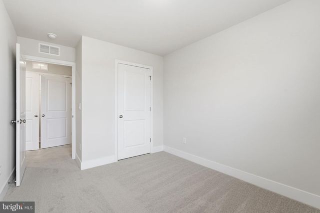 100 POMO LN, Winchester, VA 22602