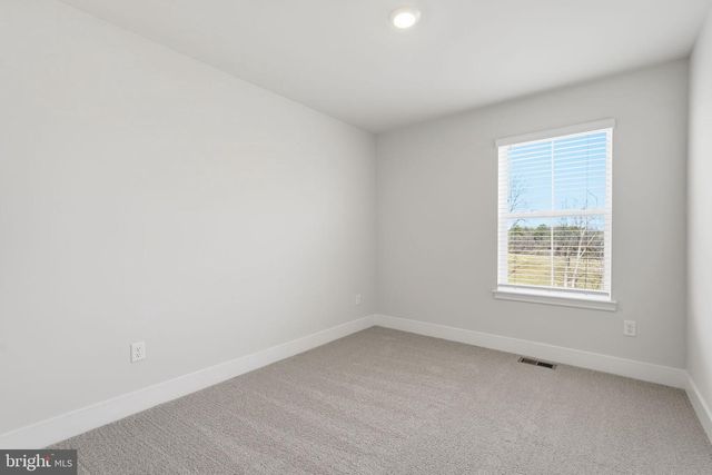 100 POMO LN, Winchester, VA 22602