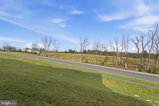 100 POMO LN, Winchester, VA 22602