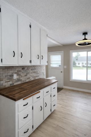 402 Kent Road, Hoyt Lakes, MN 55750