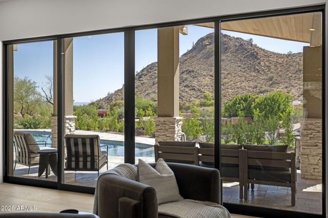 3500 E LINCOLN Drive 26, Phoenix, AZ 85018