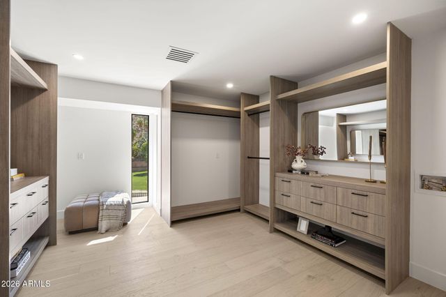 3500 E LINCOLN Drive 26, Phoenix, AZ 85018