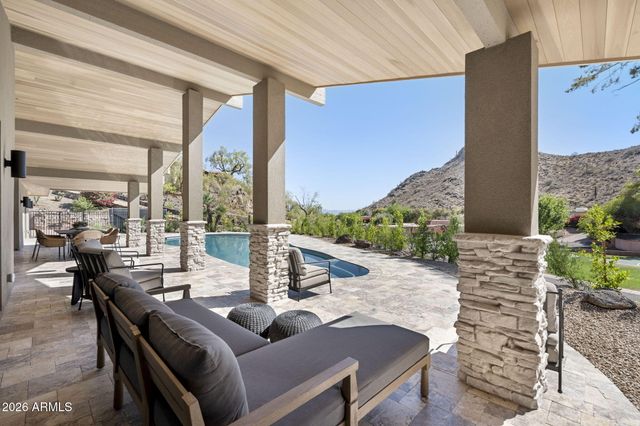 3500 E LINCOLN Drive 26, Phoenix, AZ 85018