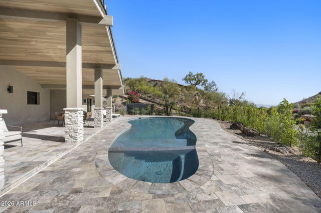3500 E LINCOLN Drive 26, Phoenix, AZ 85018