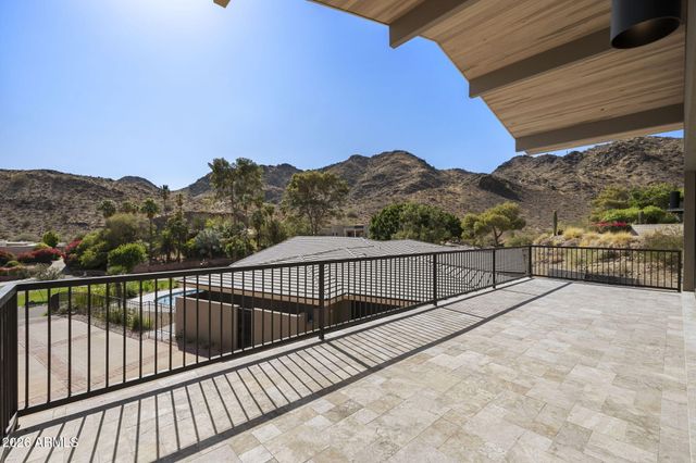3500 E LINCOLN Drive 26, Phoenix, AZ 85018