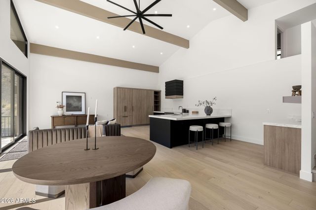 3500 E LINCOLN Drive 26, Phoenix, AZ 85018