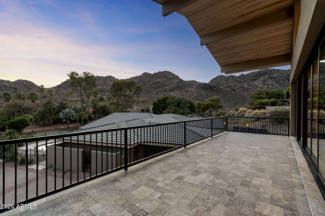 3500 E LINCOLN Drive 26, Phoenix, AZ 85018