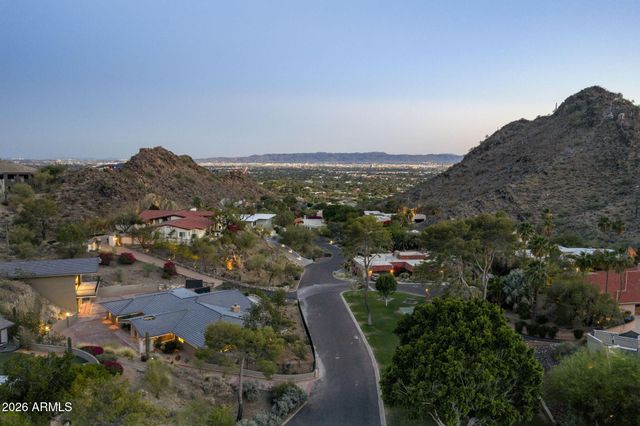 3500 E LINCOLN Drive 26, Phoenix, AZ 85018