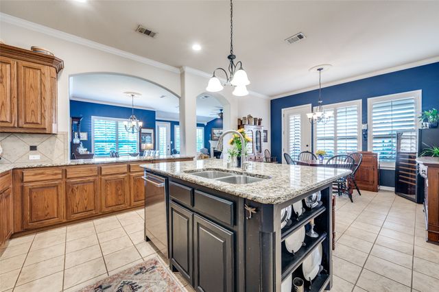 2644 Hannah Circle, Frisco, TX 75033