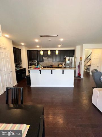 733 SUN VALLEY CT, Glenmoore, PA 19343