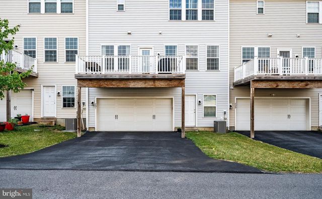 733 SUN VALLEY CT, Glenmoore, PA 19343