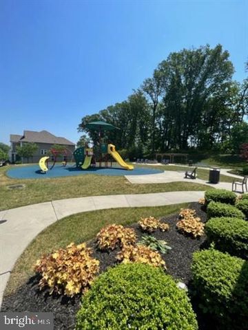 733 SUN VALLEY CT, Glenmoore, PA 19343