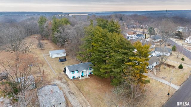 713 PEKIN Avenue, Creve Coeur, IL 61610