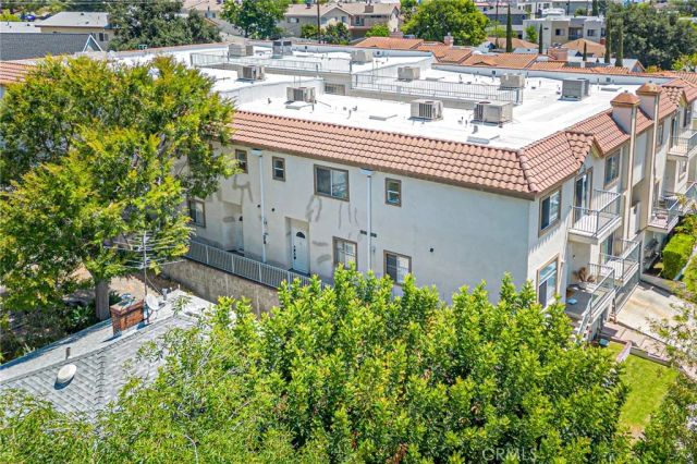 2345 Montrose Avenue 2, Montrose, CA 91020