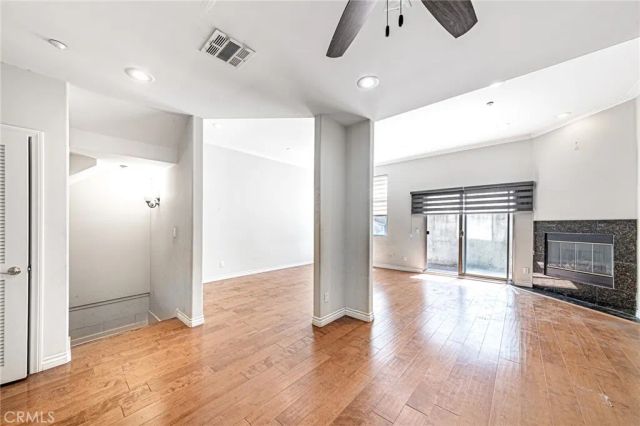 2345 Montrose Avenue 2, Montrose, CA 91020