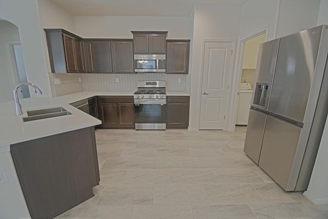 2590 Camino Plata Loop NE, Rio Rancho, NM 87144