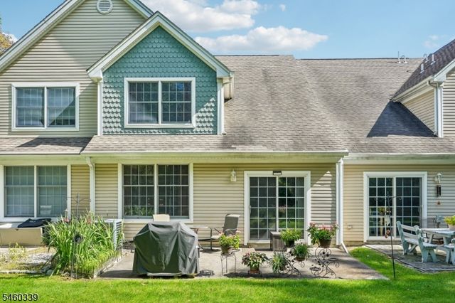 33 Spring Hollow Rd, Wantage Twp., NJ 07461