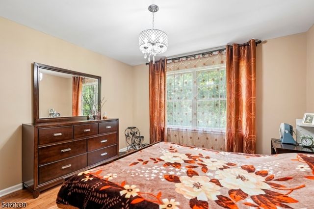 33 Spring Hollow Rd, Wantage Twp., NJ 07461