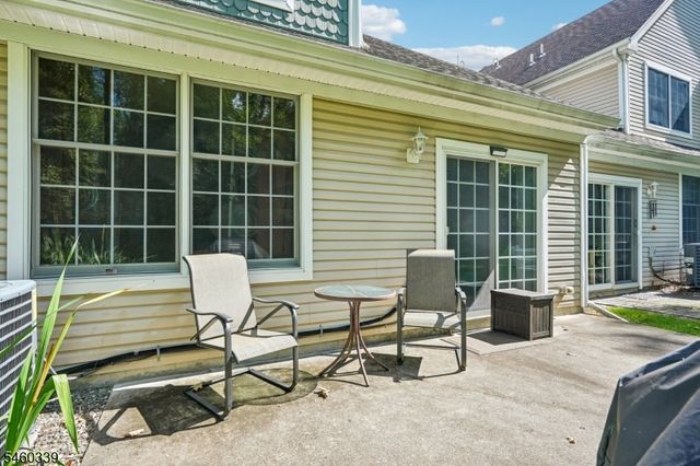 33 Spring Hollow Rd, Wantage Twp., NJ 07461