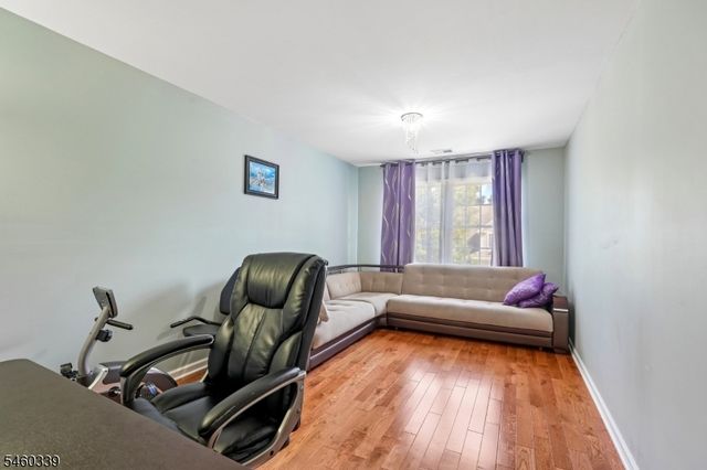 33 Spring Hollow Rd, Wantage Twp., NJ 07461
