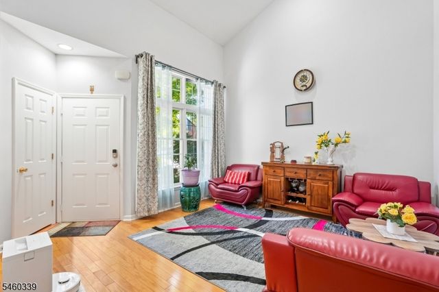33 Spring Hollow Rd, Wantage Twp., NJ 07461