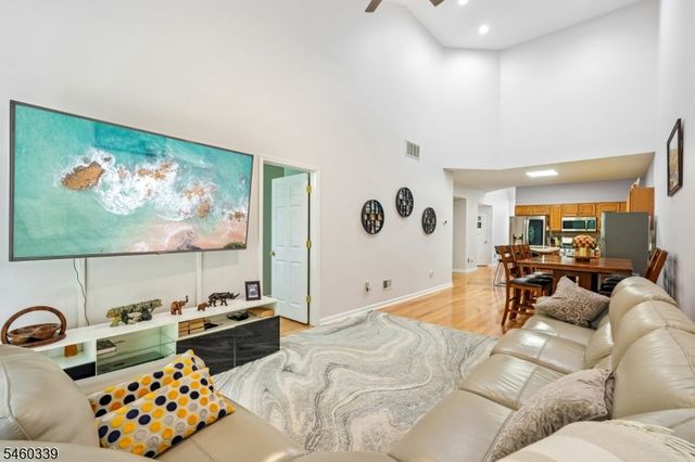 33 Spring Hollow Rd, Wantage Twp., NJ 07461