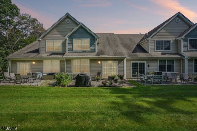 33 Spring Hollow Rd, Wantage Twp., NJ 07461
