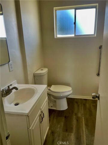 1041 Whittier Avenue, Hemet, CA 92543