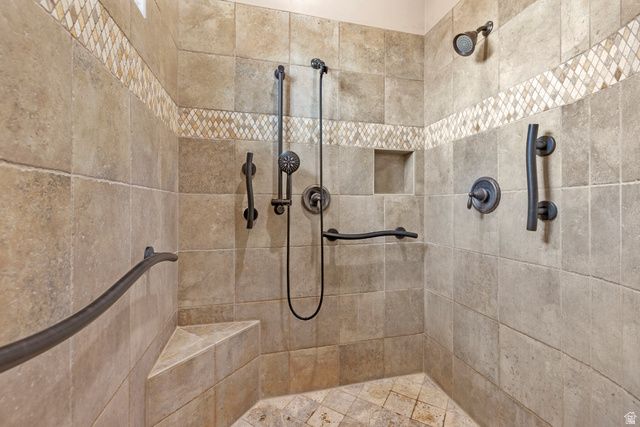 373 W MERIDIAN DR, Ivins, UT 84738